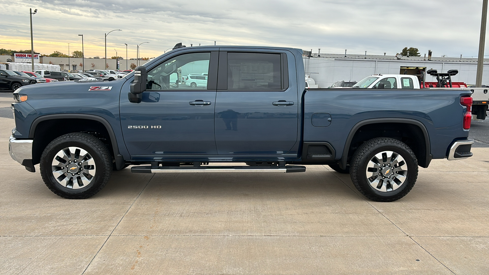 2025 Chevrolet Silverado 2500HD LT 5