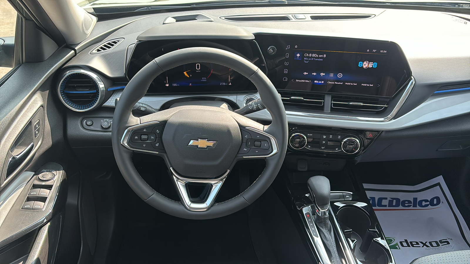 2025 Chevrolet Trax LT 12