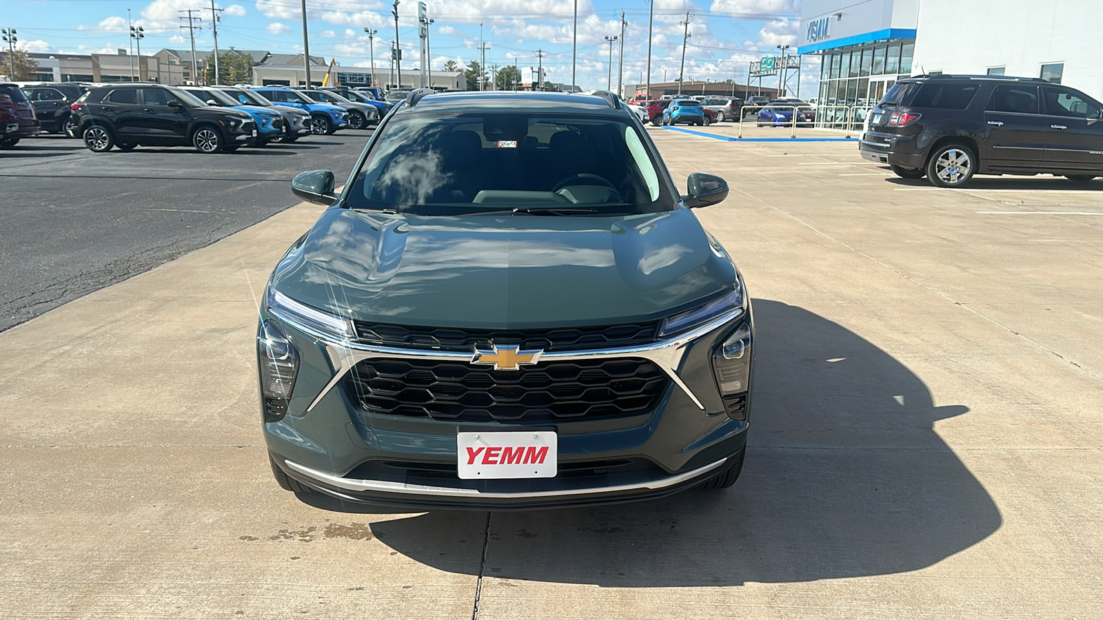 2025 Chevrolet Trax LT 3