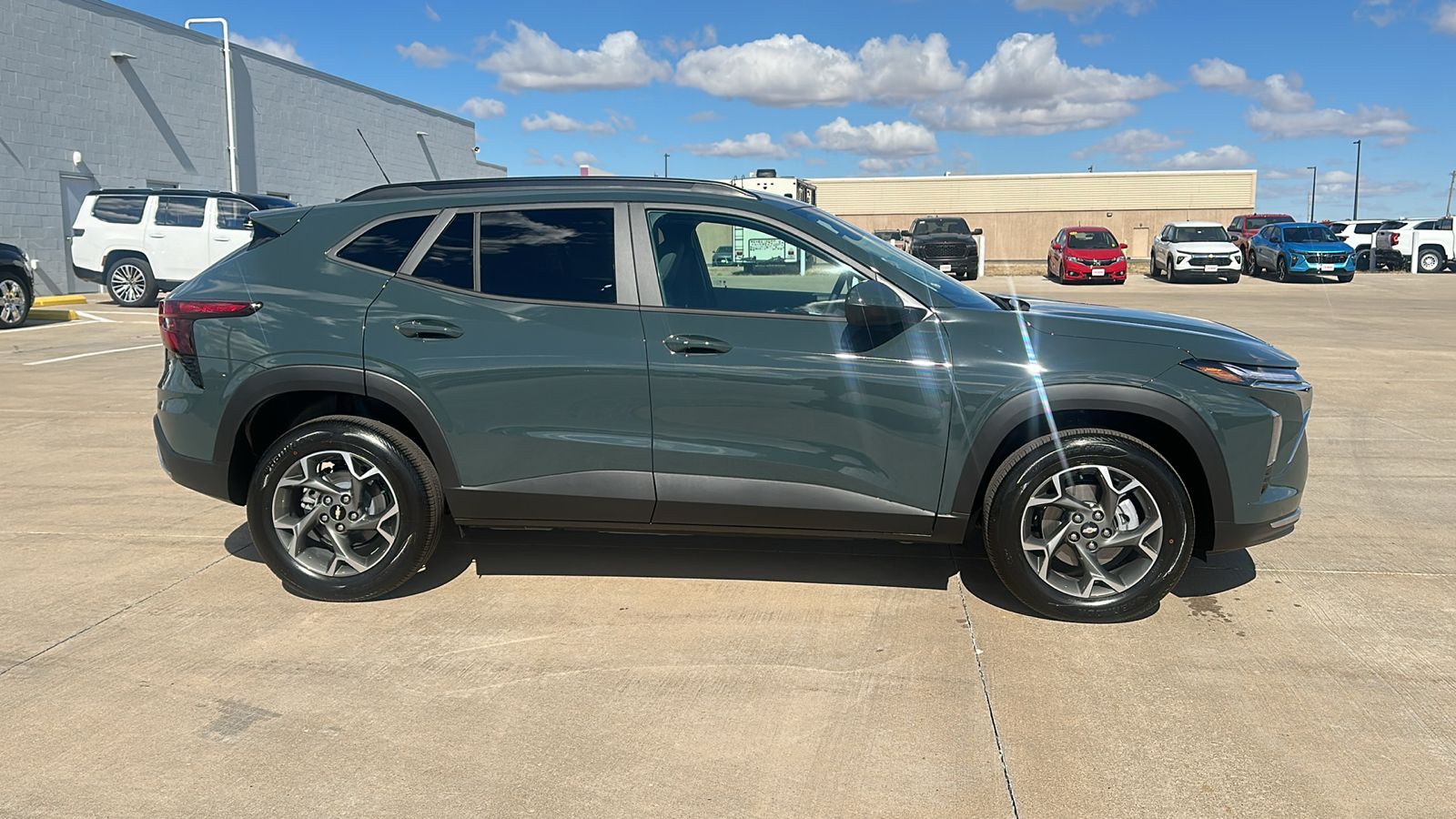 2025 Chevrolet Trax LT 9