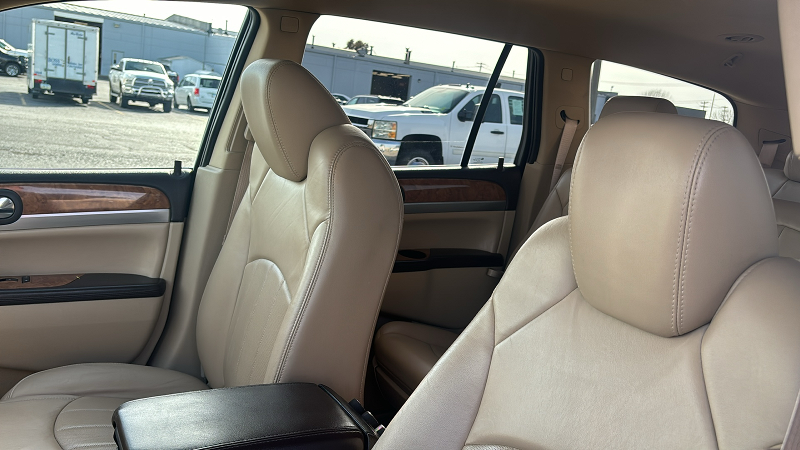 2012 Buick Enclave Leather Group 22