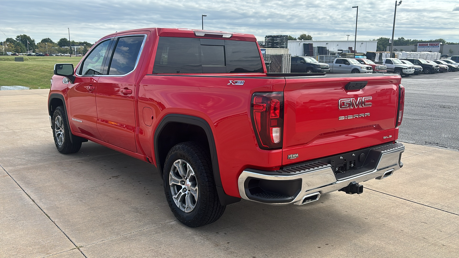 2025 GMC Sierra 1500 SLE 6