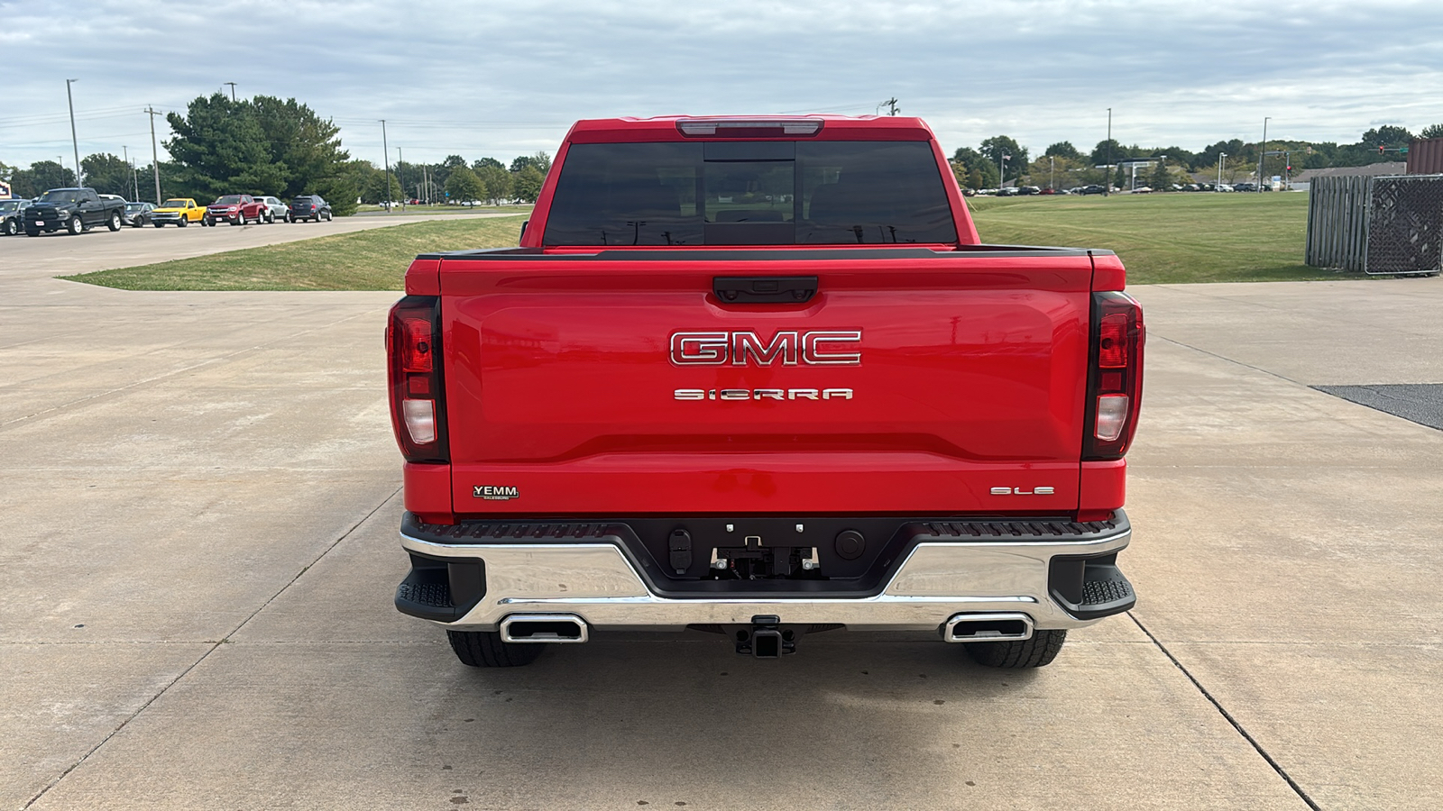 2025 GMC Sierra 1500 SLE 7