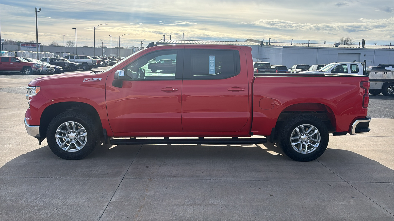 2024 Chevrolet Silverado 1500 LT 5