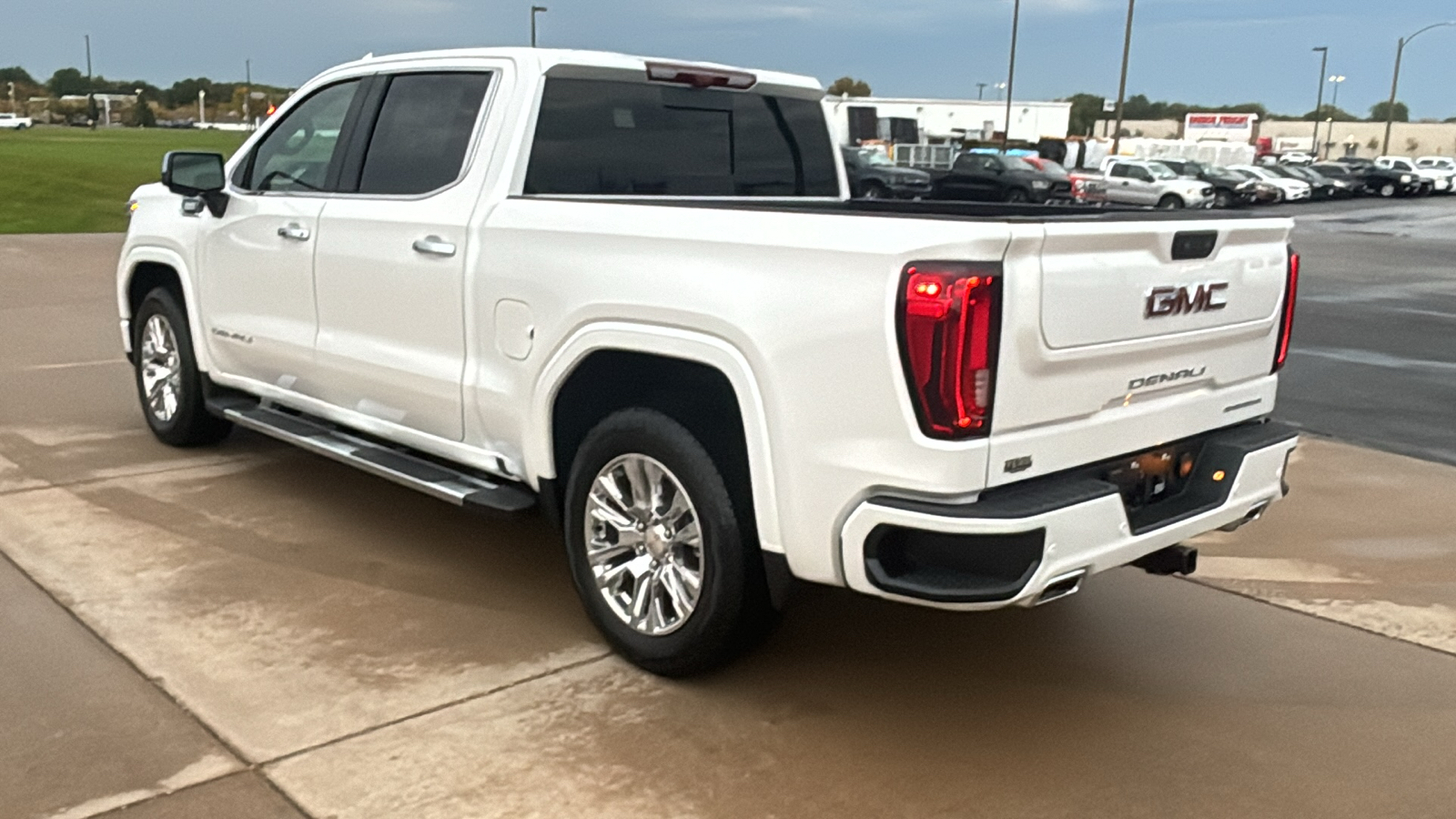 2025 GMC Sierra 1500 Denali 6