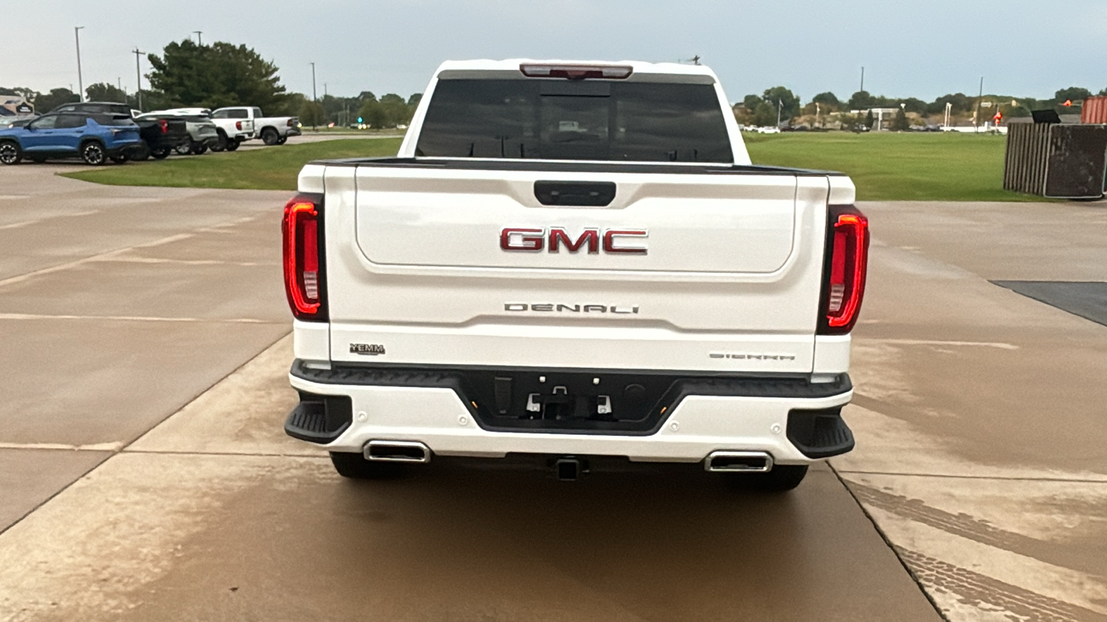 2025 GMC Sierra 1500 Denali 7