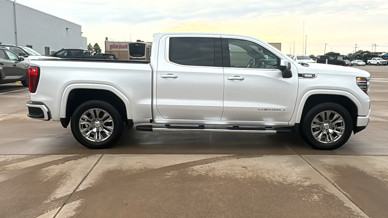 2025 GMC Sierra 1500 Denali 9