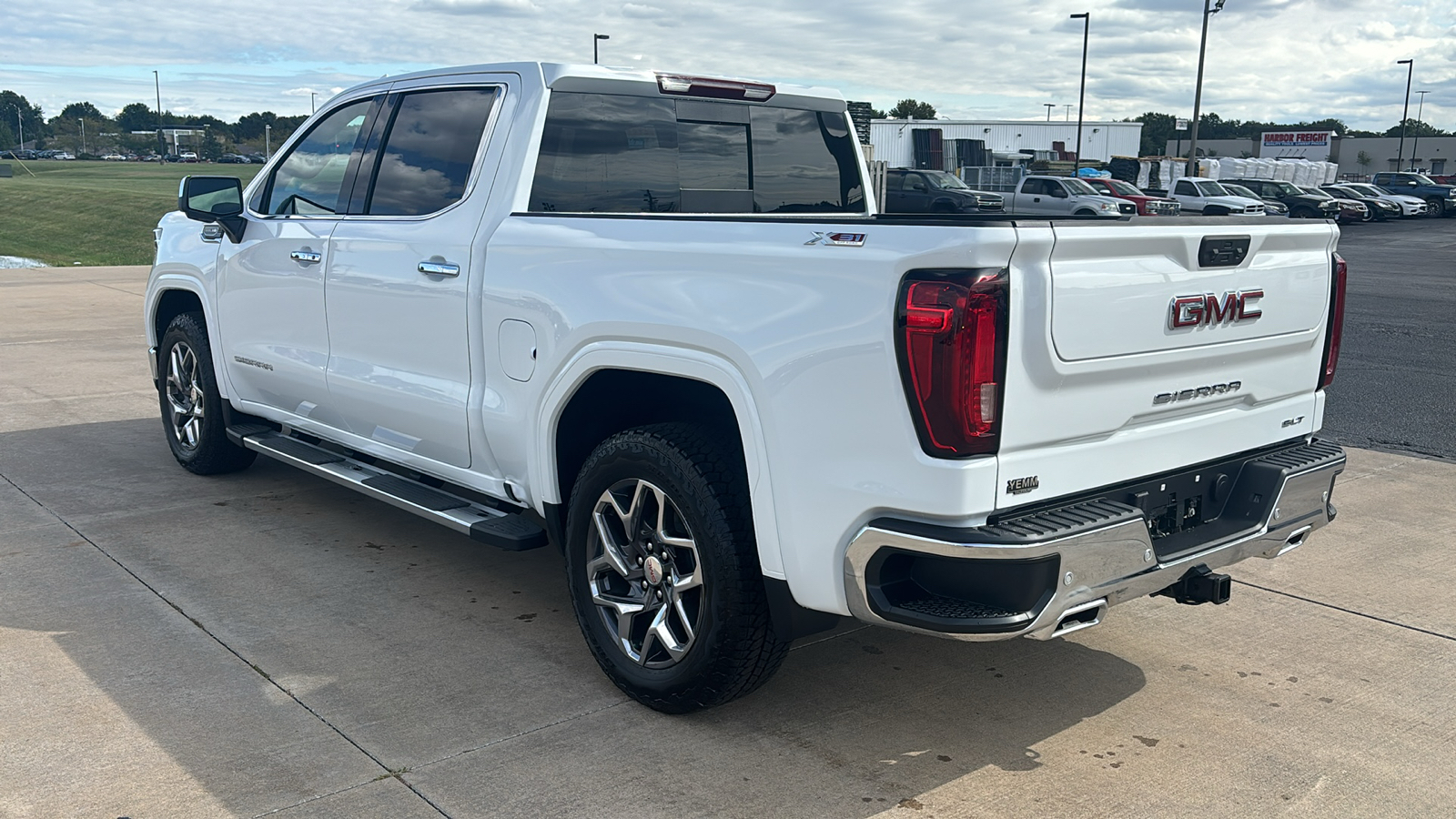 2025 GMC Sierra 1500 SLT 6