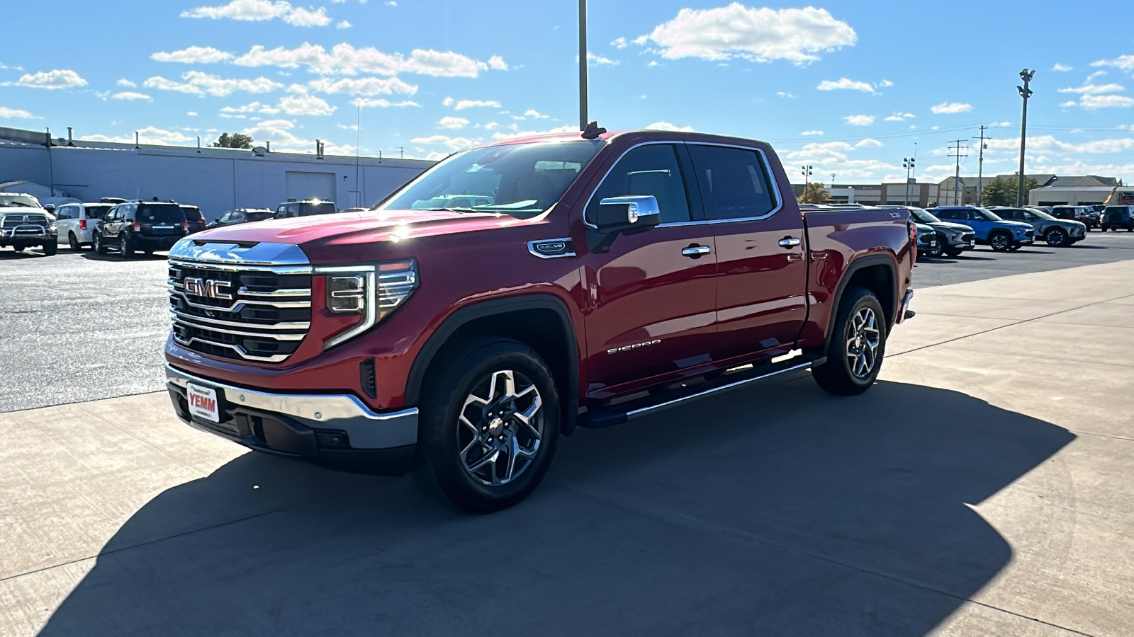 2025 GMC Sierra 1500 SLT 4