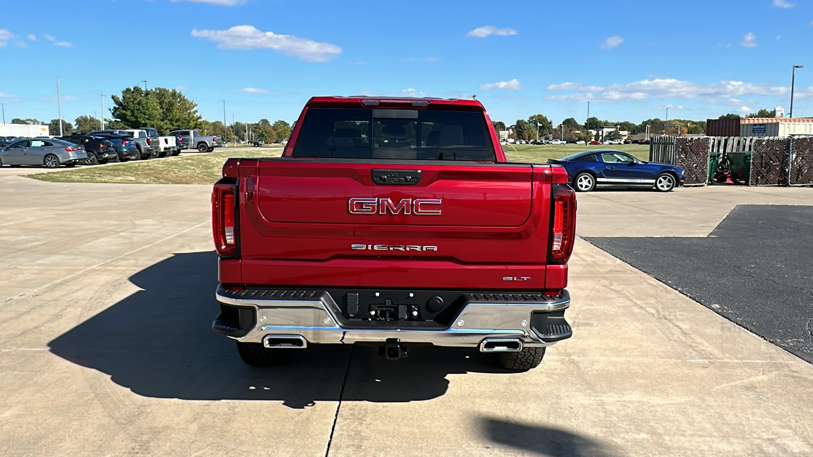 2025 GMC Sierra 1500 SLT 7