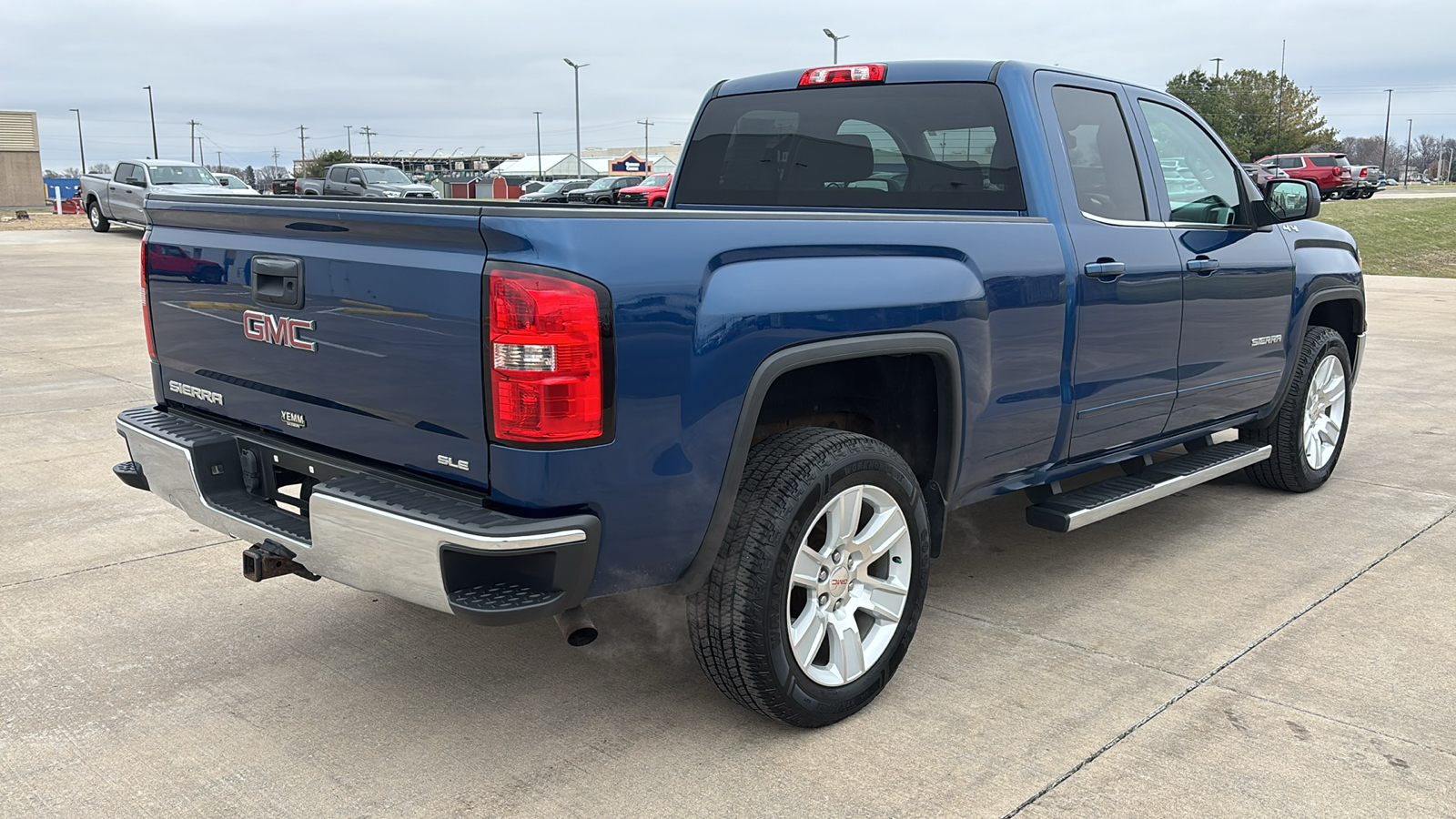 2015 GMC Sierra 1500 SLE 8