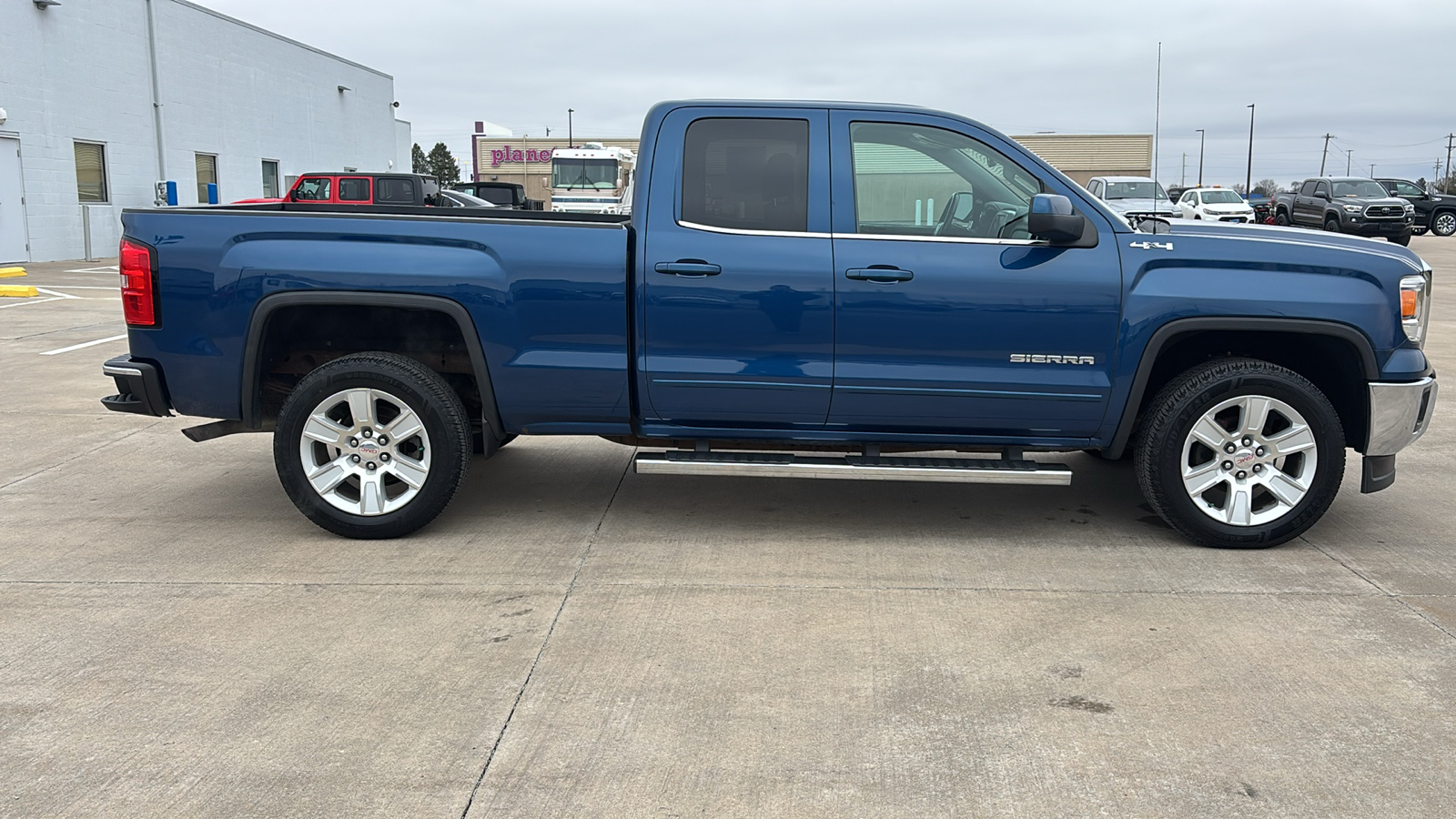 2015 GMC Sierra 1500 SLE 9