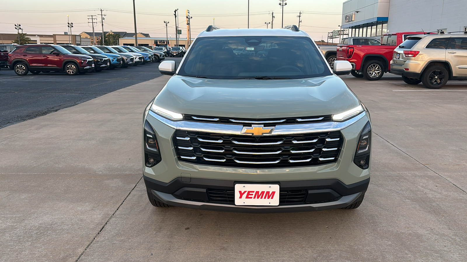 2025 Chevrolet Equinox  3