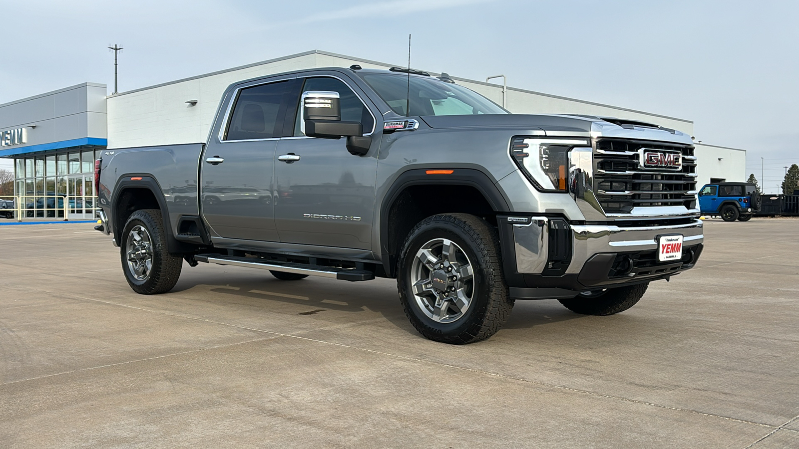 2025 GMC Sierra 2500HD SLT 2