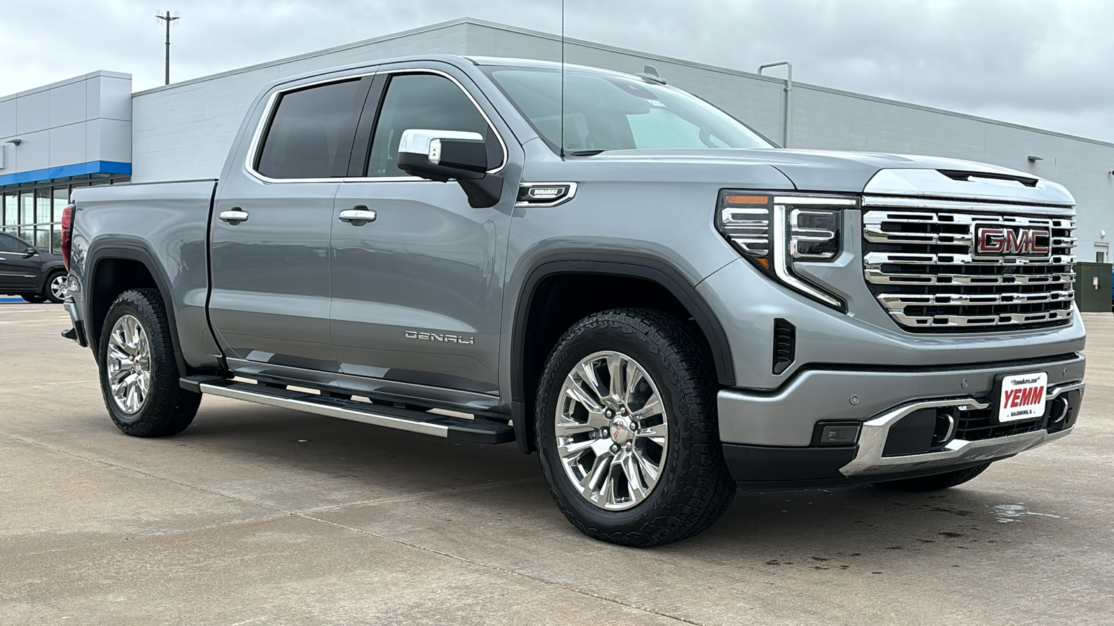 2025 GMC Sierra 1500 Denali 1