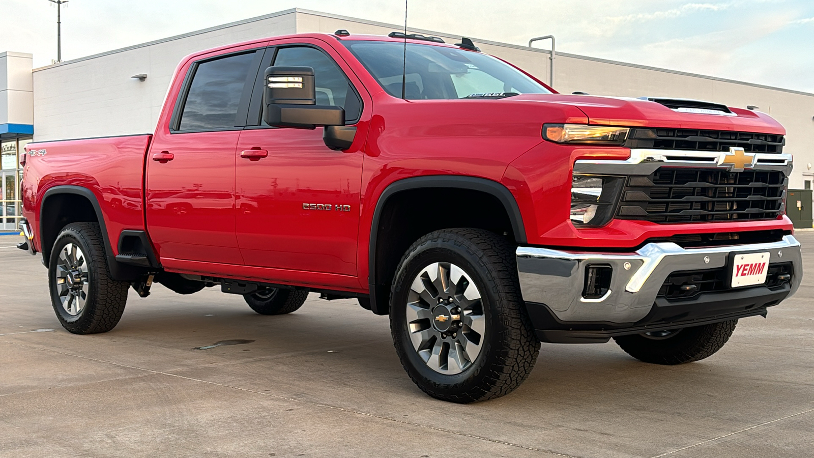 2025 Chevrolet Silverado 2500HD LT 1