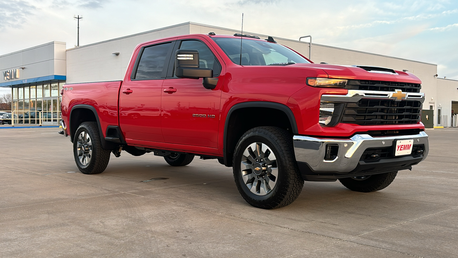 2025 Chevrolet Silverado 2500HD LT 2