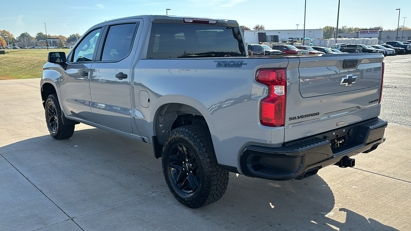 2025 Chevrolet Silverado 1500 Custom Trail Boss 6