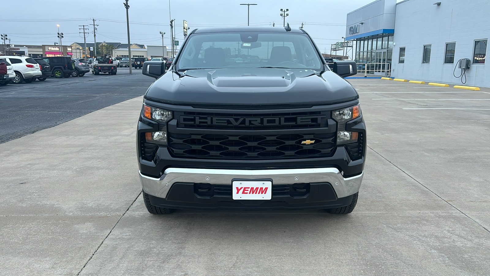 2025 Chevrolet Silverado 1500 WT 4