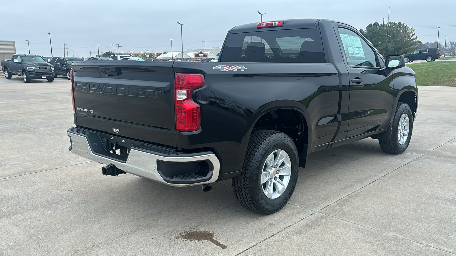 2025 Chevrolet Silverado 1500 WT 9