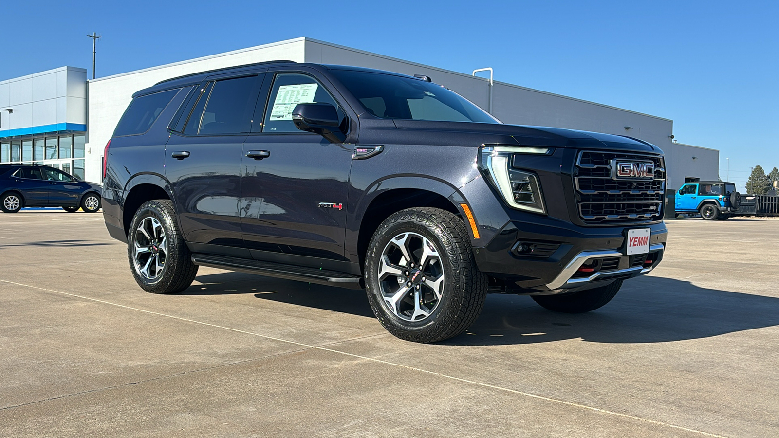 2025 GMC Yukon AT4 2