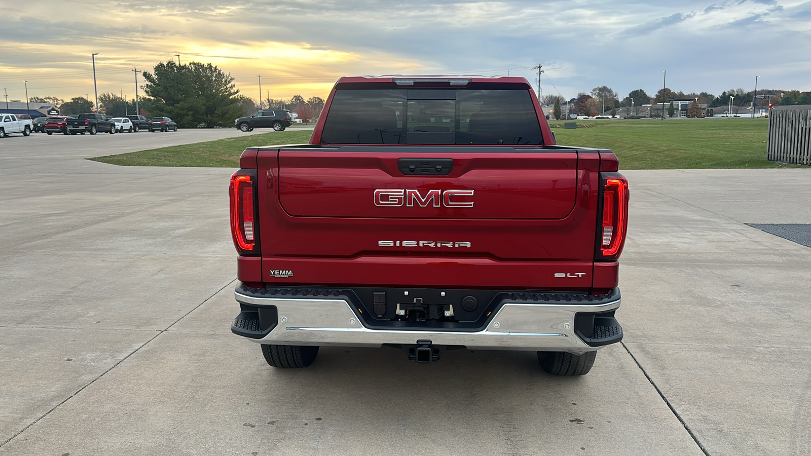 2025 GMC Sierra 1500 SLT 7