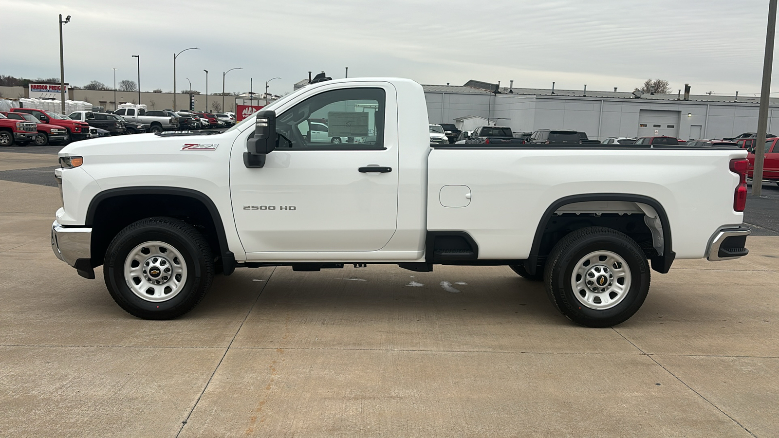 2025 Chevrolet Silverado 2500HD Work Truck 5