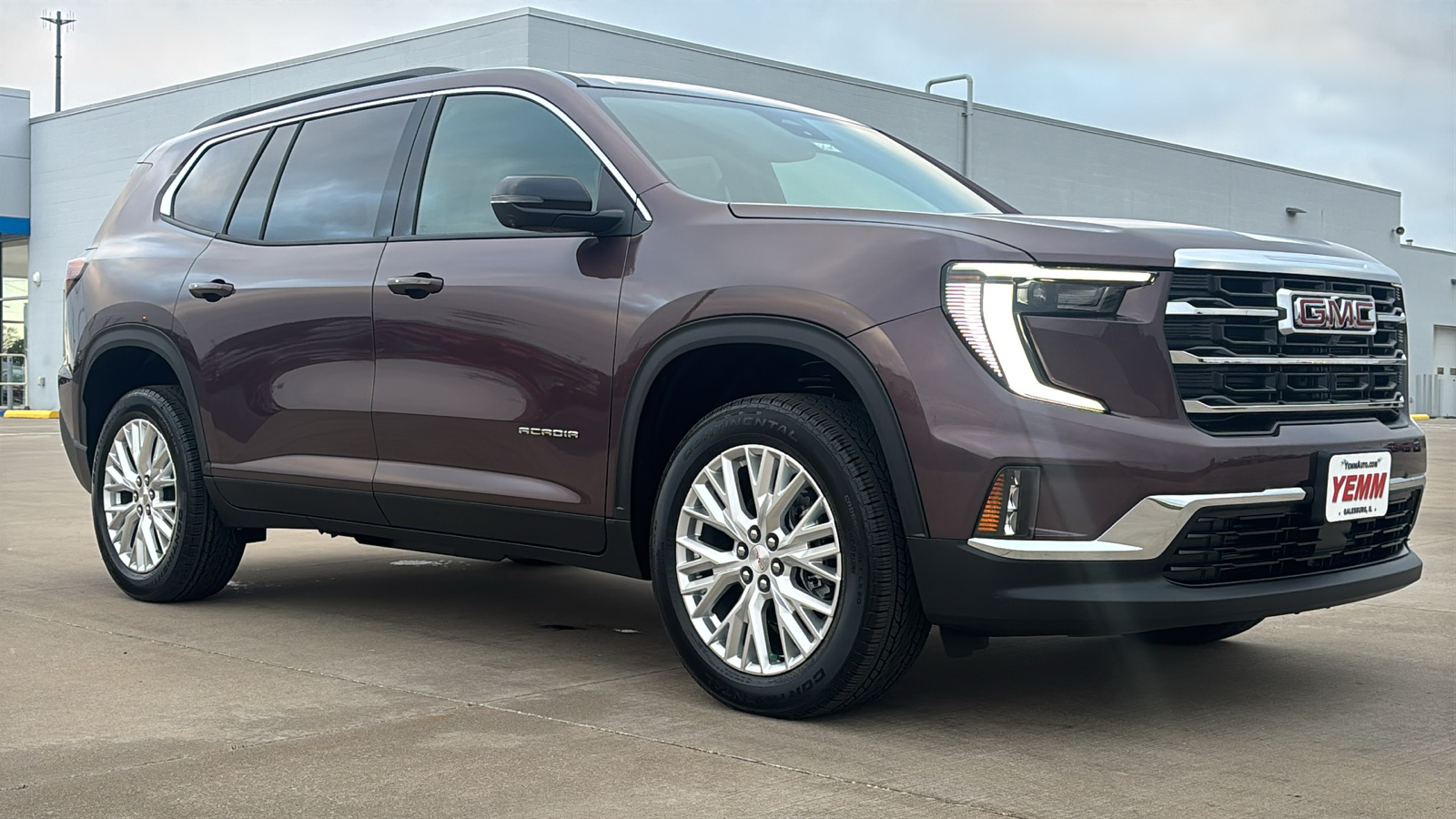 2025 GMC Acadia Elevation 1