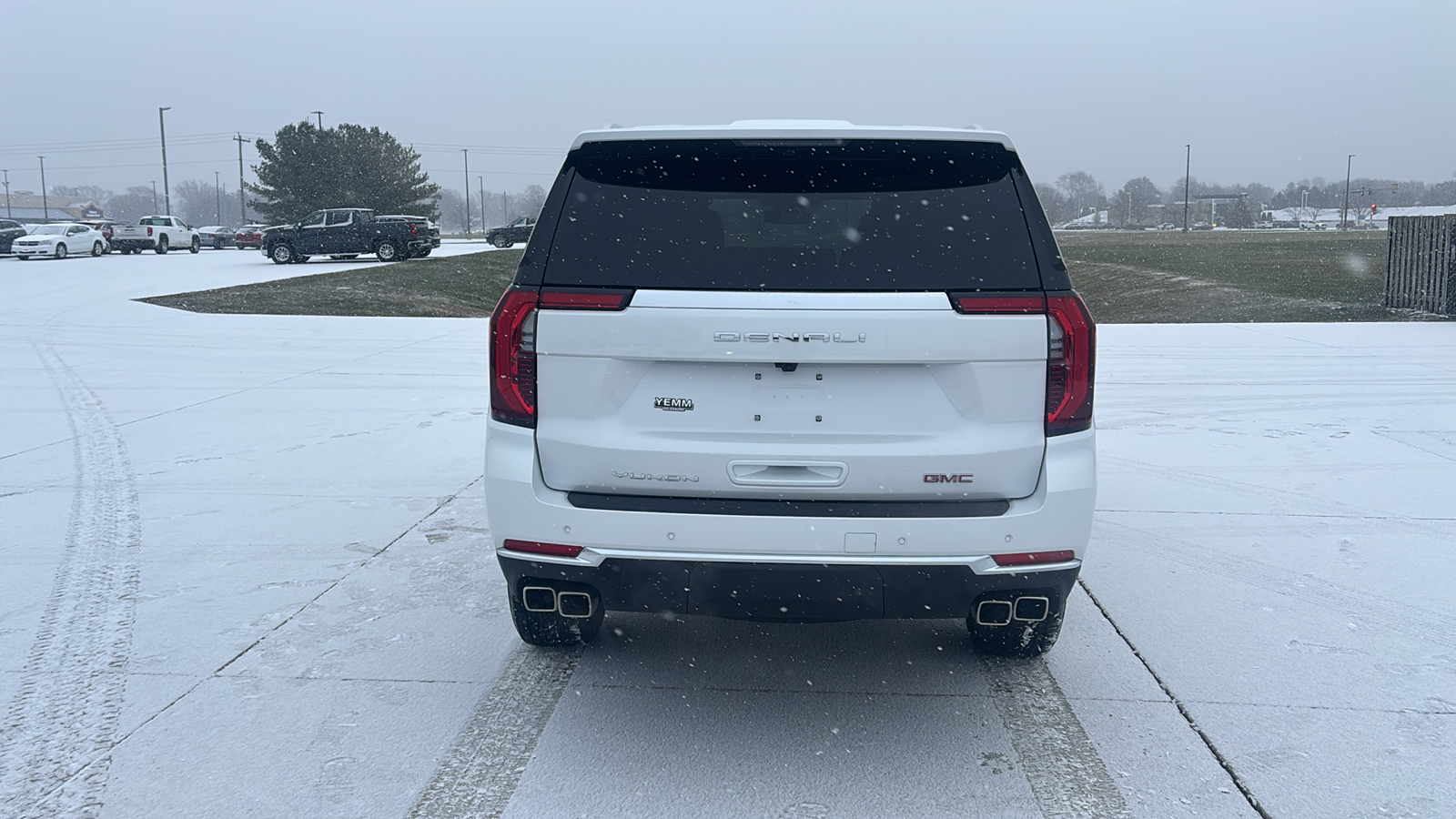 2025 GMC Yukon Denali 7