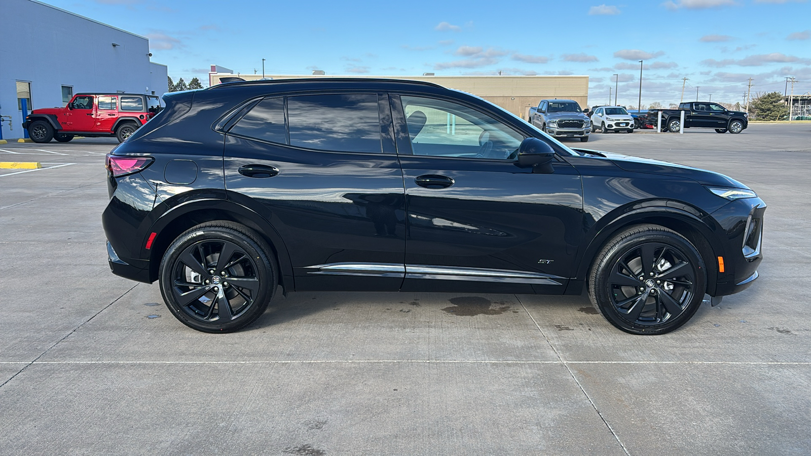 2025 Buick Envision Sport Touring 9