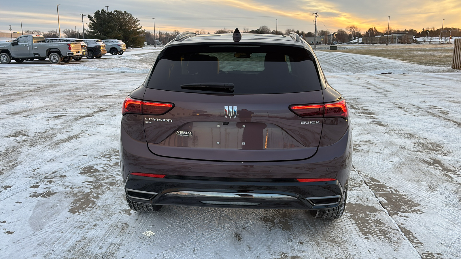 2025 Buick Envision Sport Touring 8