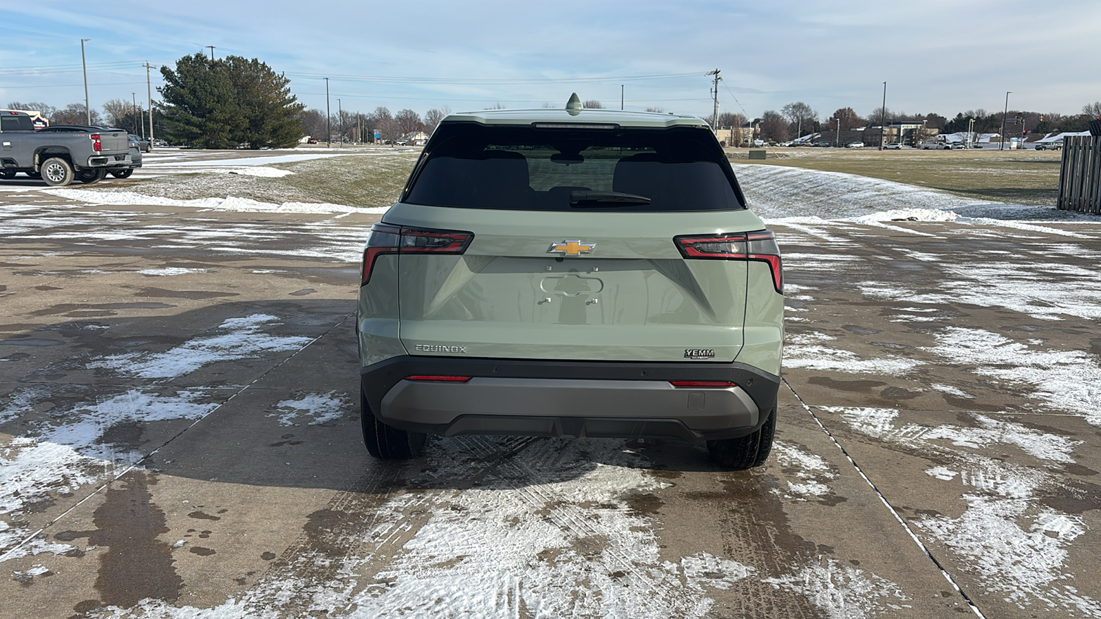 2025 Chevrolet Equinox LT 8