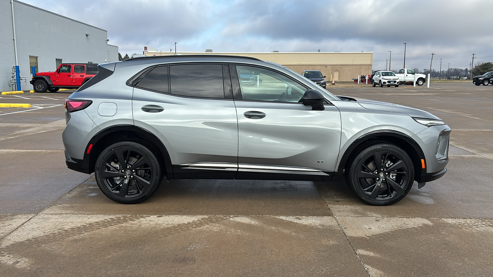 2025 Buick Envision Sport Touring 9