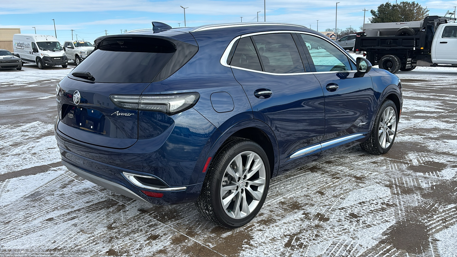 2022 Buick Envision Avenir 8