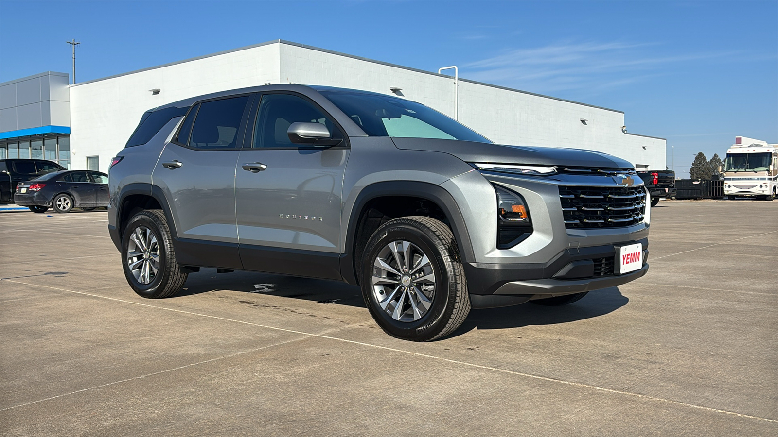 2025 Chevrolet Equinox LT 2