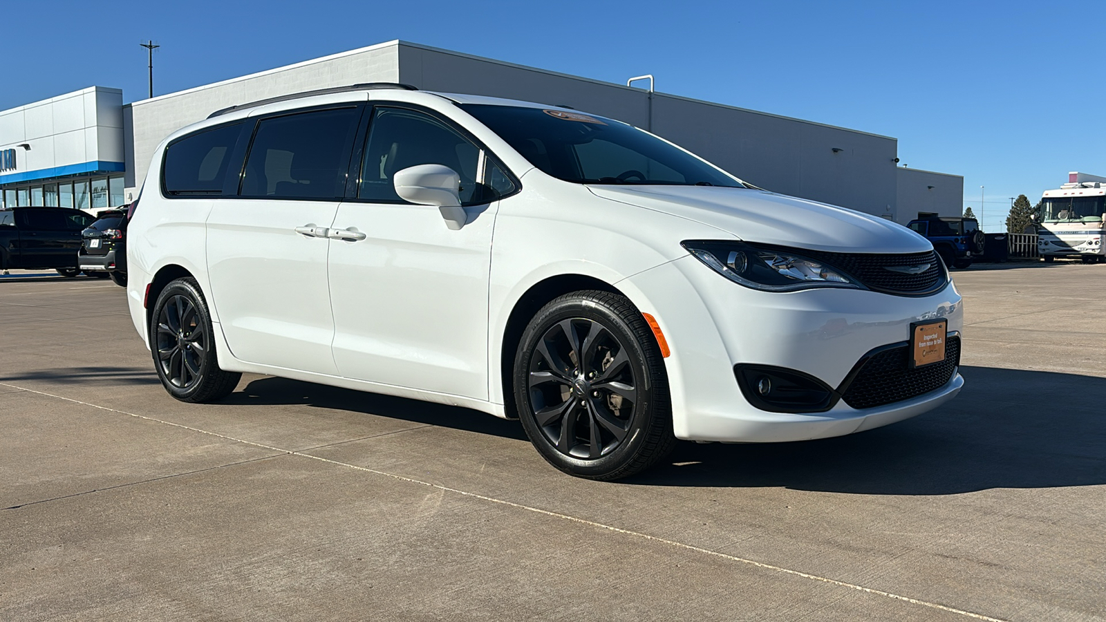 2020 Chrysler Pacifica Touring L 2