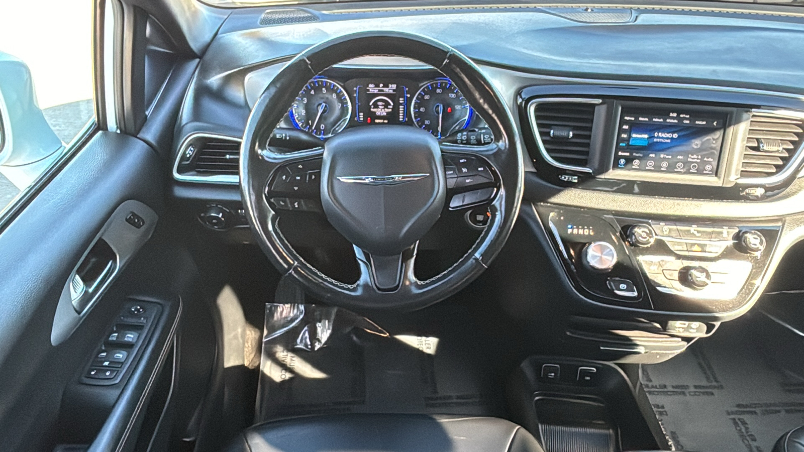 2020 Chrysler Pacifica Touring L 12