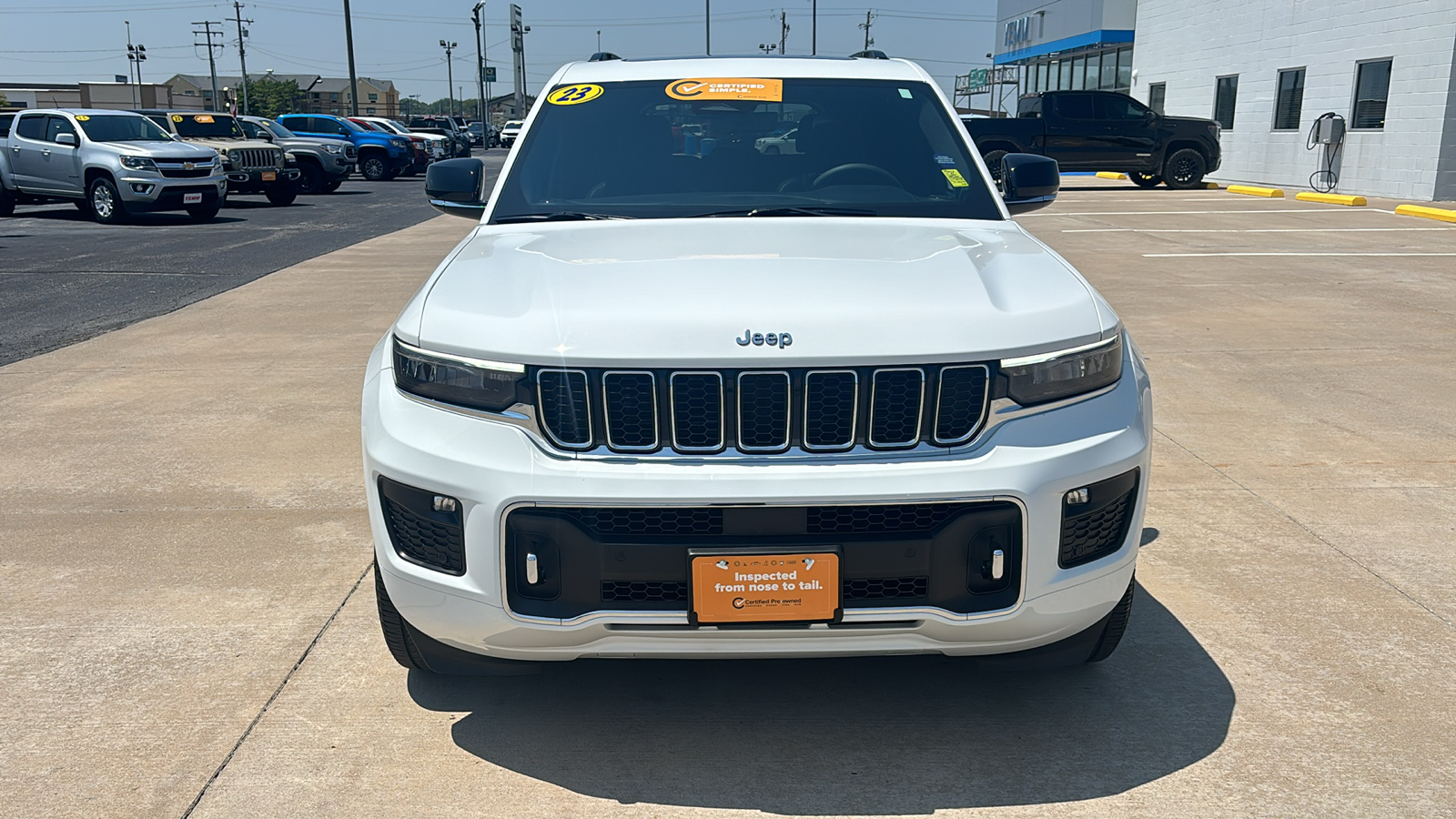 2023 Jeep Grand Cherokee Overland 3