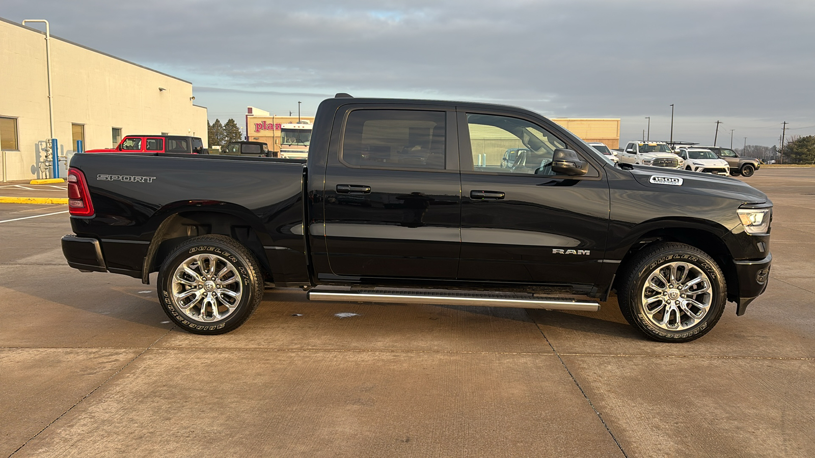 2023 Ram 1500 Big Horn/Lone Star 9