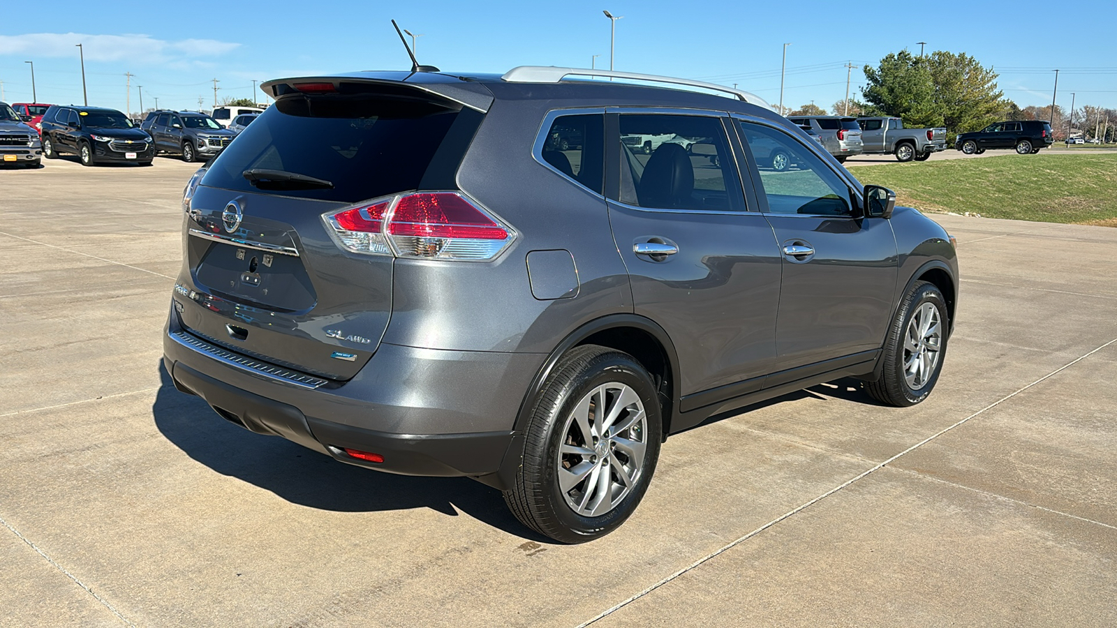 2014 Nissan Rogue  8