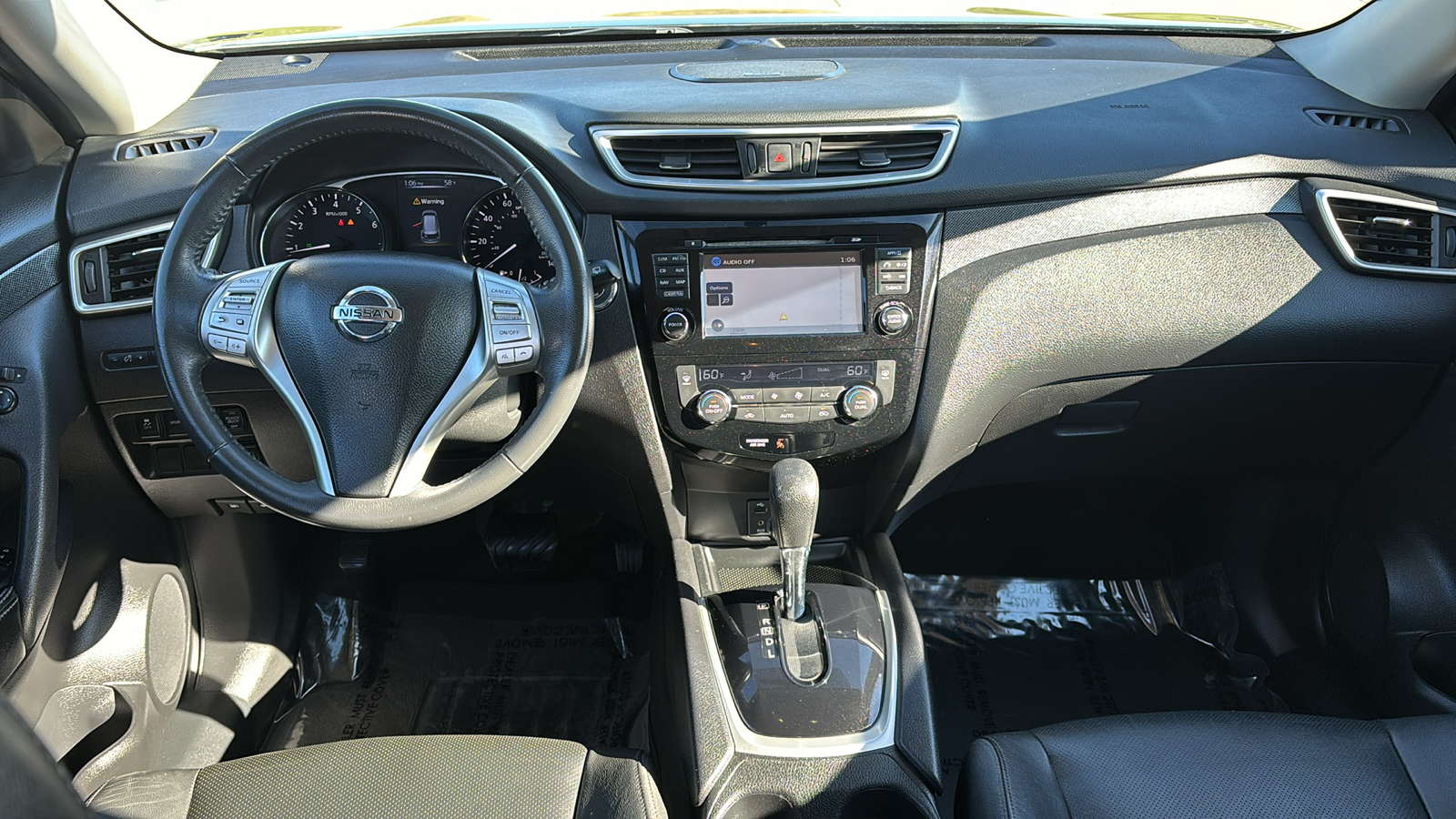 2014 Nissan Rogue  11