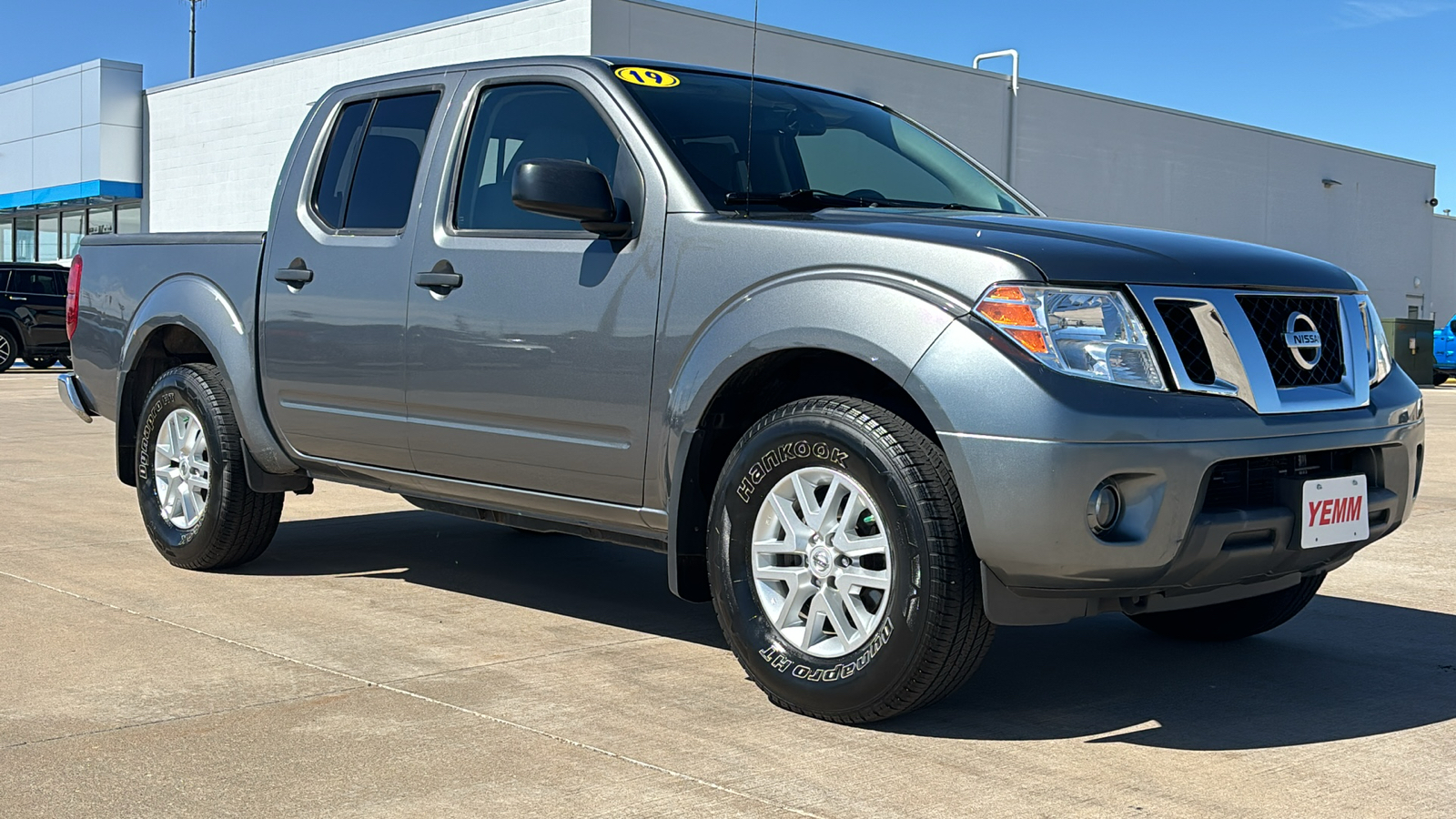 2019 Nissan Frontier SV 1