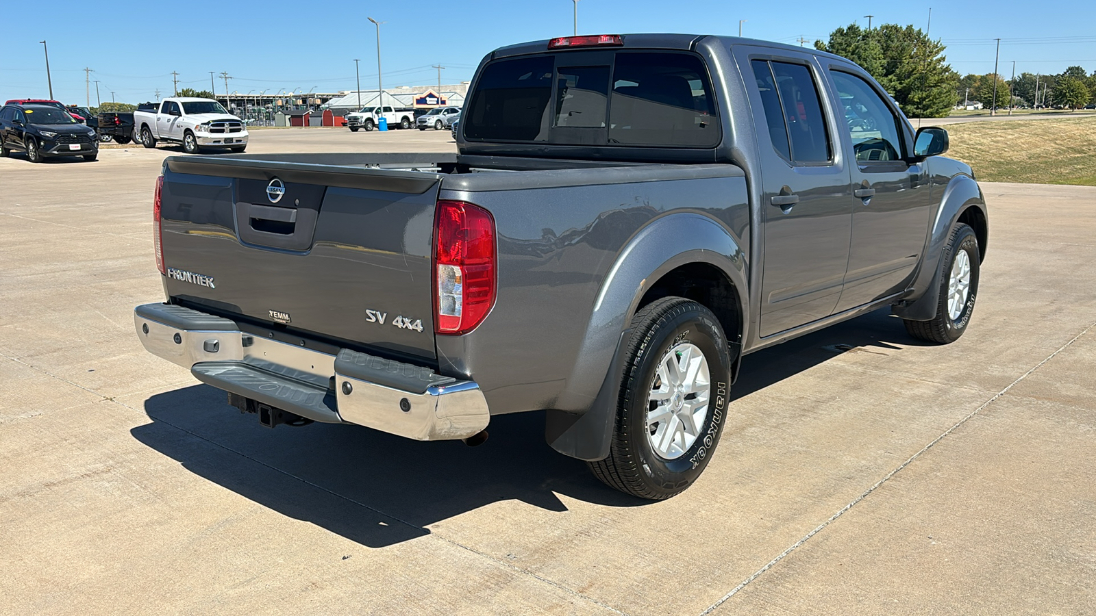 2019 Nissan Frontier SV 8