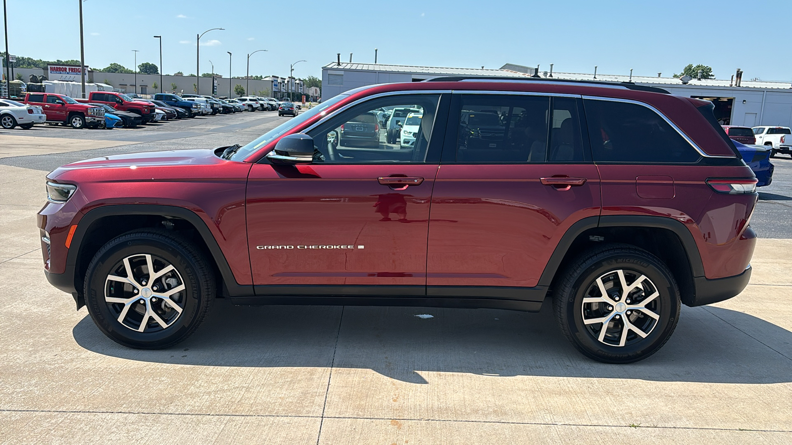 2023 Jeep Grand Cherokee Limited 5