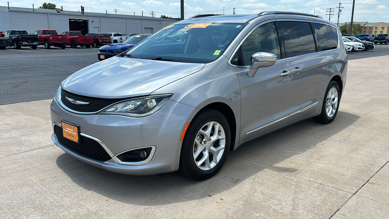 2020 Chrysler Pacifica Limited 4
