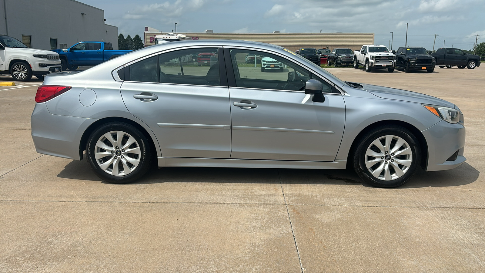 2017 Subaru Legacy 2.5i 9