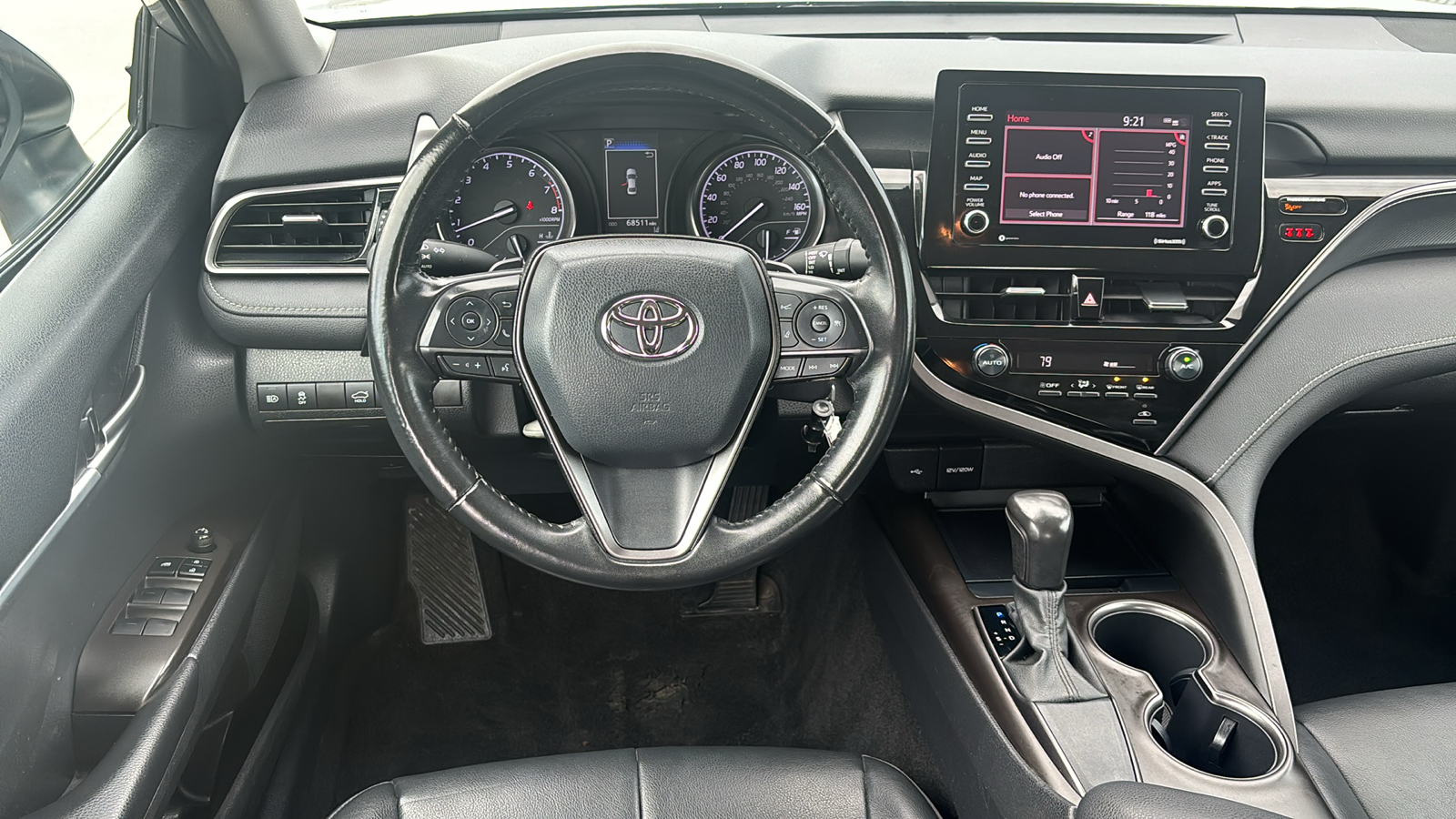 2021 Toyota Camry SE 12