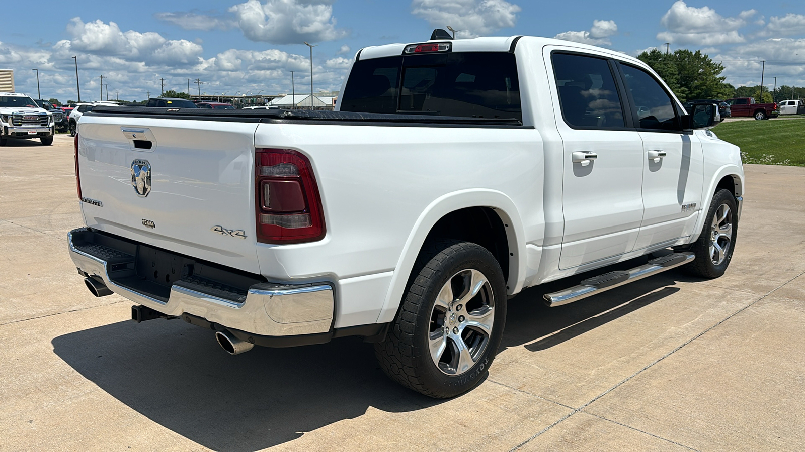 2020 Ram 1500 Laramie 8