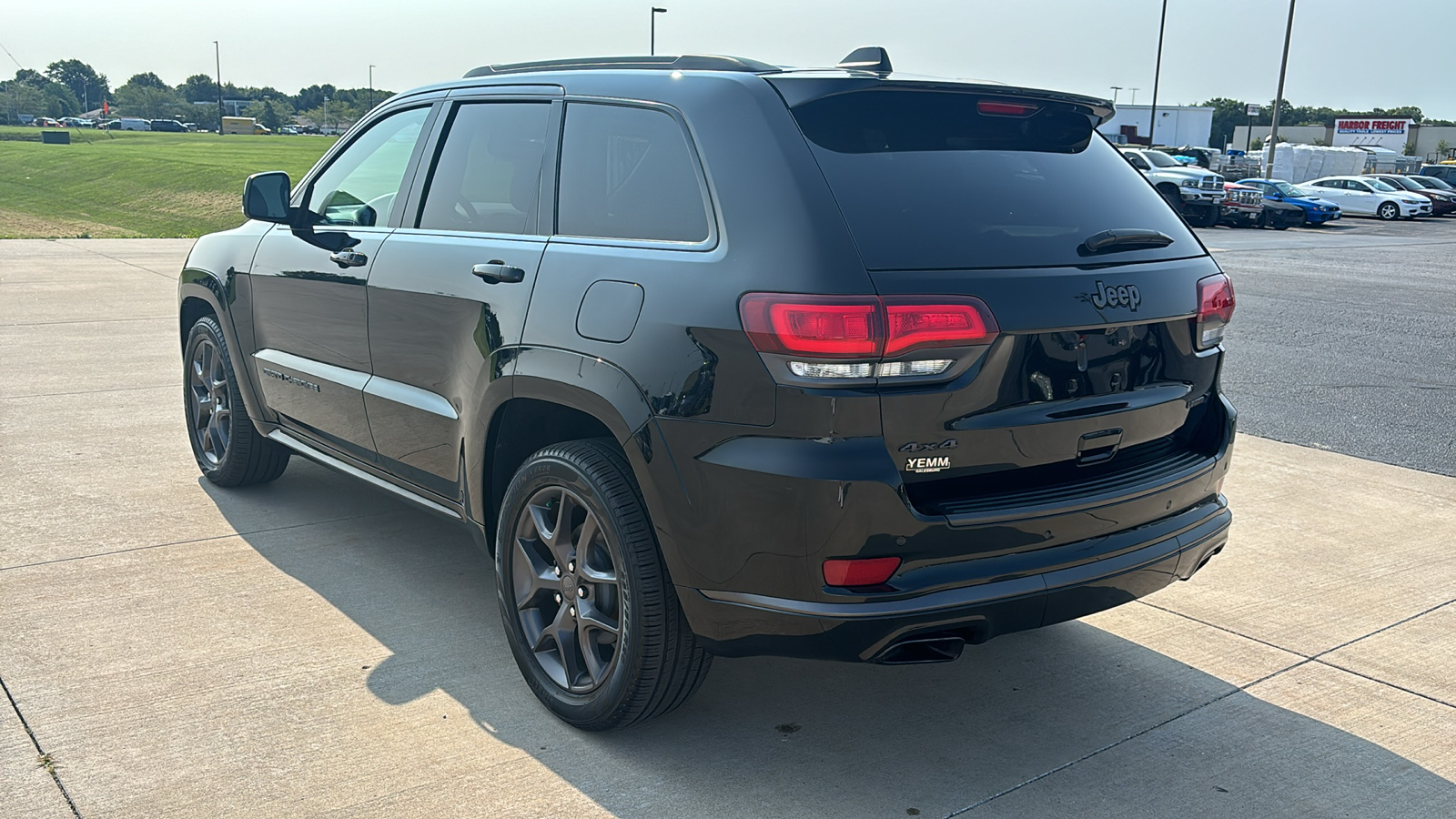 2020 Jeep Grand Cherokee Limited X 6