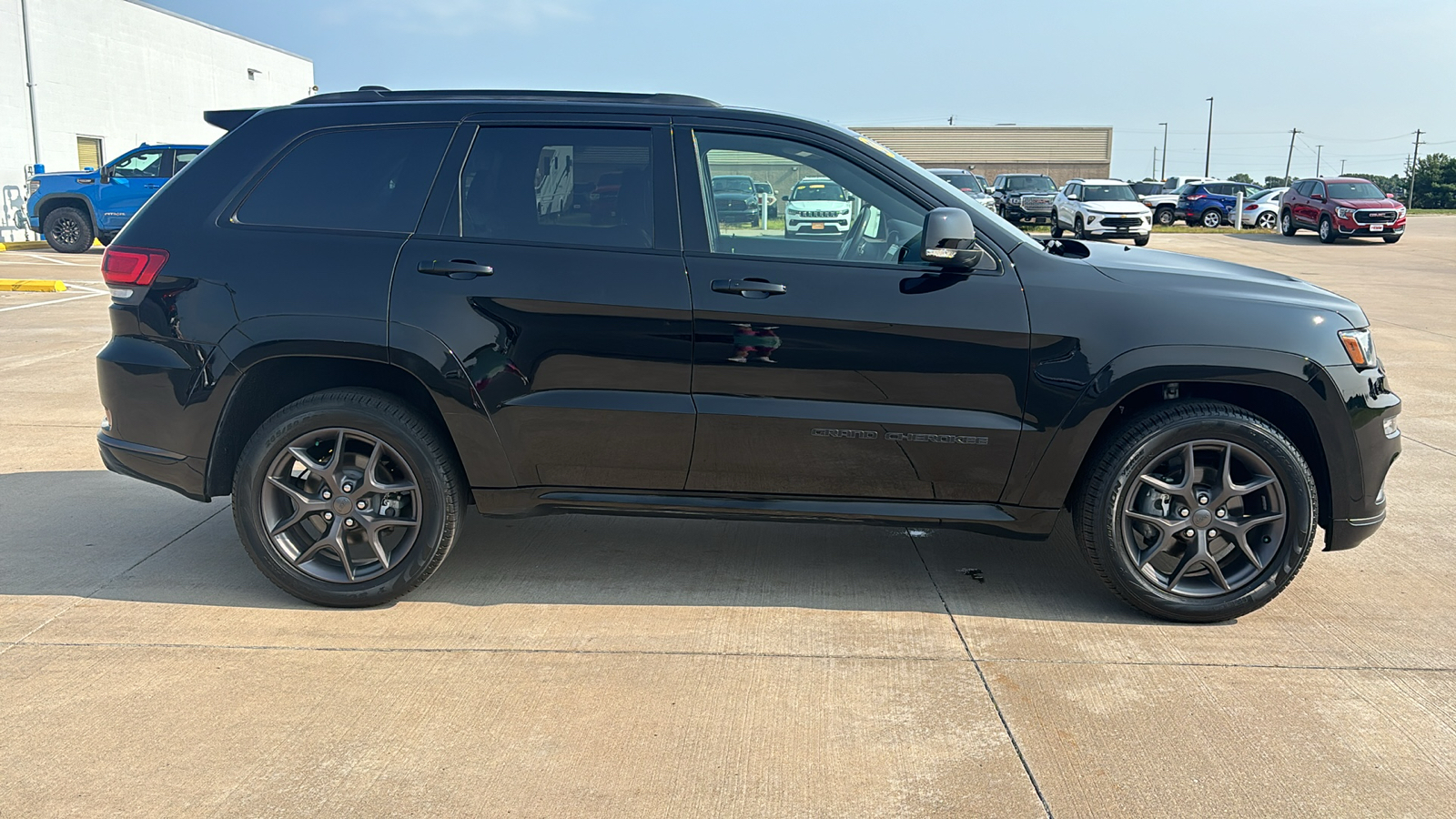 2020 Jeep Grand Cherokee Limited X 9